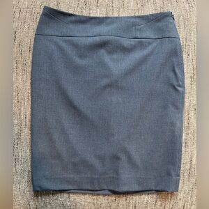 MOVING SALE 🏠 The Limited Blur Pencil Skirt - Size 6- Worn once